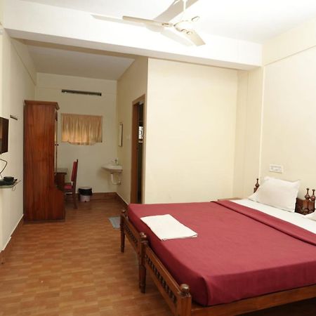 Rain Valley Resort Pīrmed Екстериор снимка