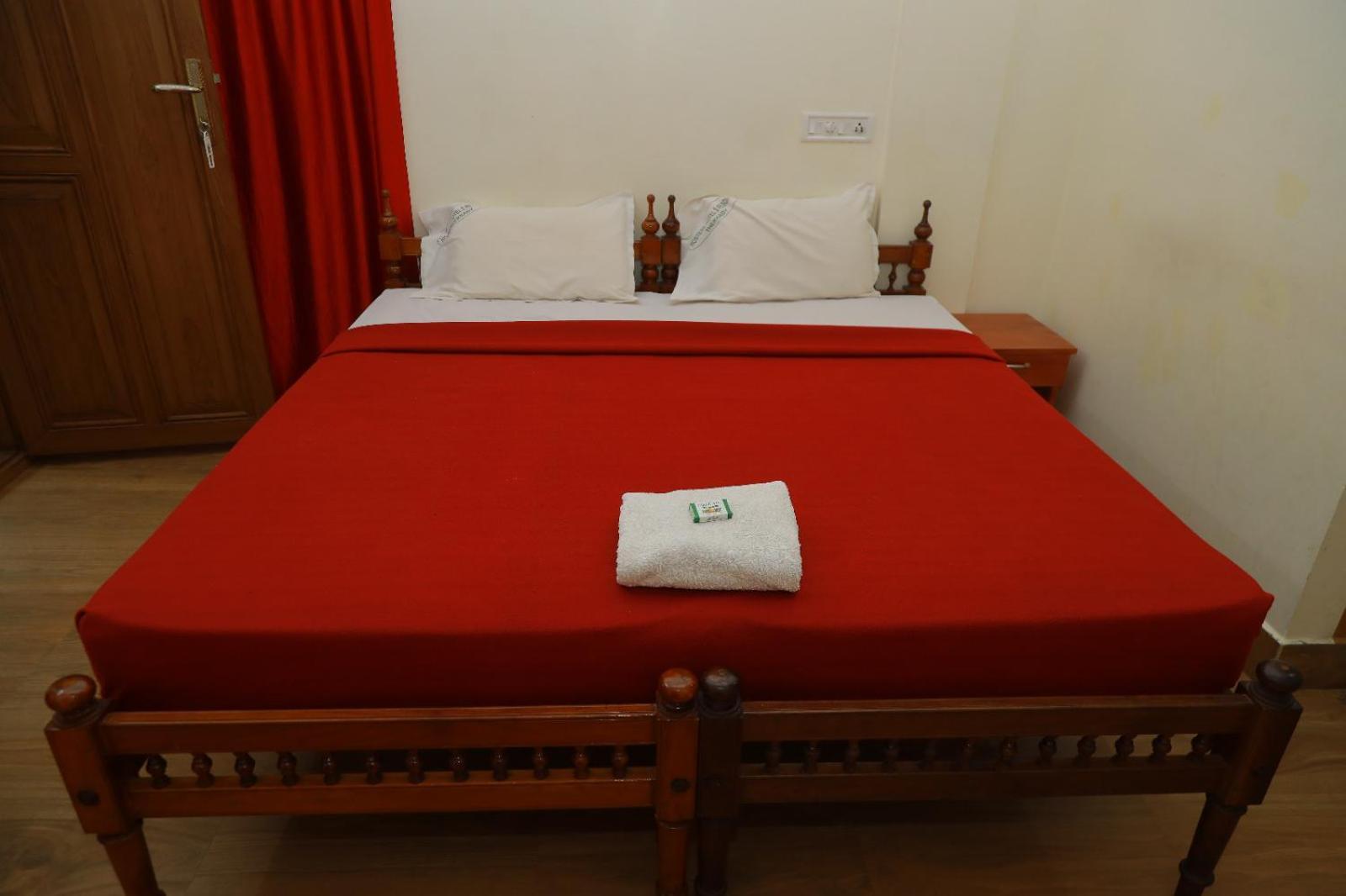 Rain Valley Resort Pīrmed Екстериор снимка