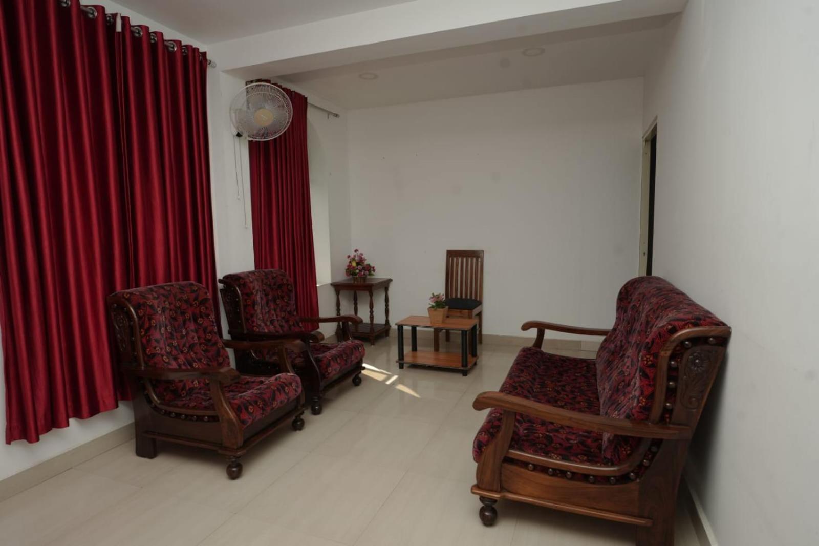 Rain Valley Resort Pīrmed Екстериор снимка